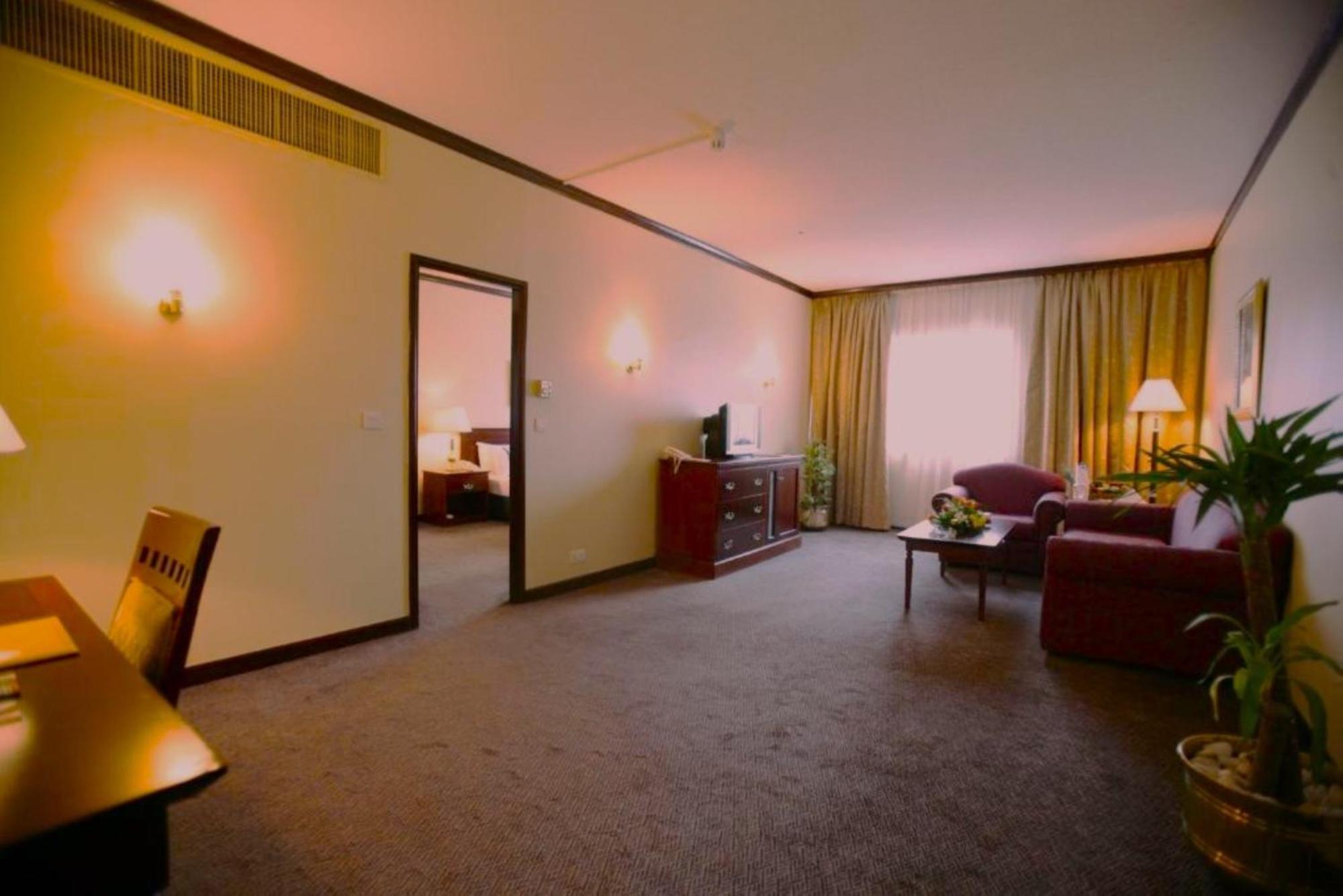 Rolla Suites Hotel -Former J5 Bur Dubai Hotel Kültér fotó