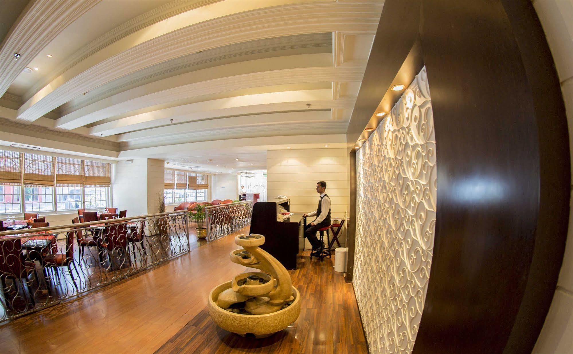 Rolla Suites Hotel -Former J5 Bur Dubai Hotel Kültér fotó