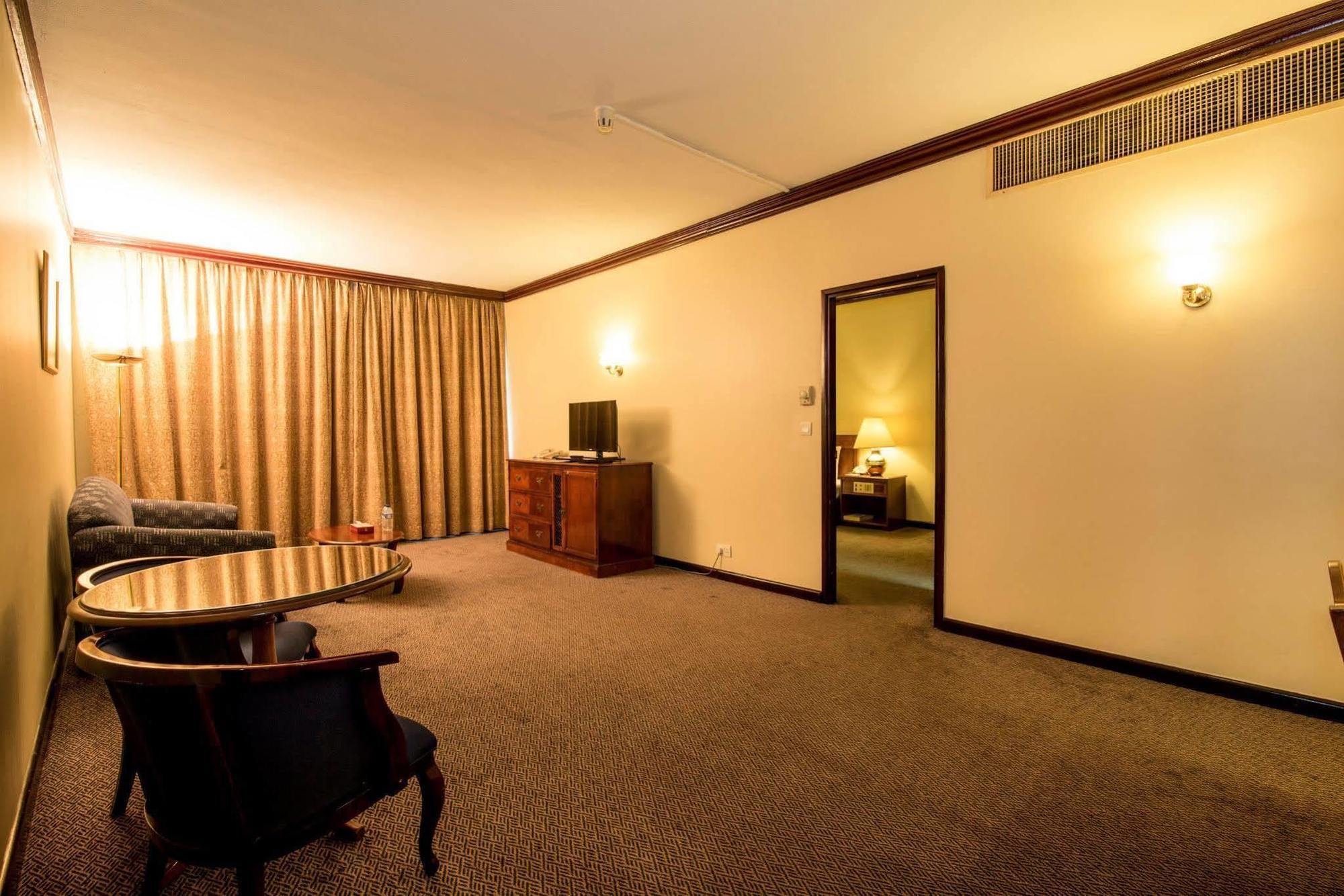 Rolla Suites Hotel -Former J5 Bur Dubai Hotel Kültér fotó