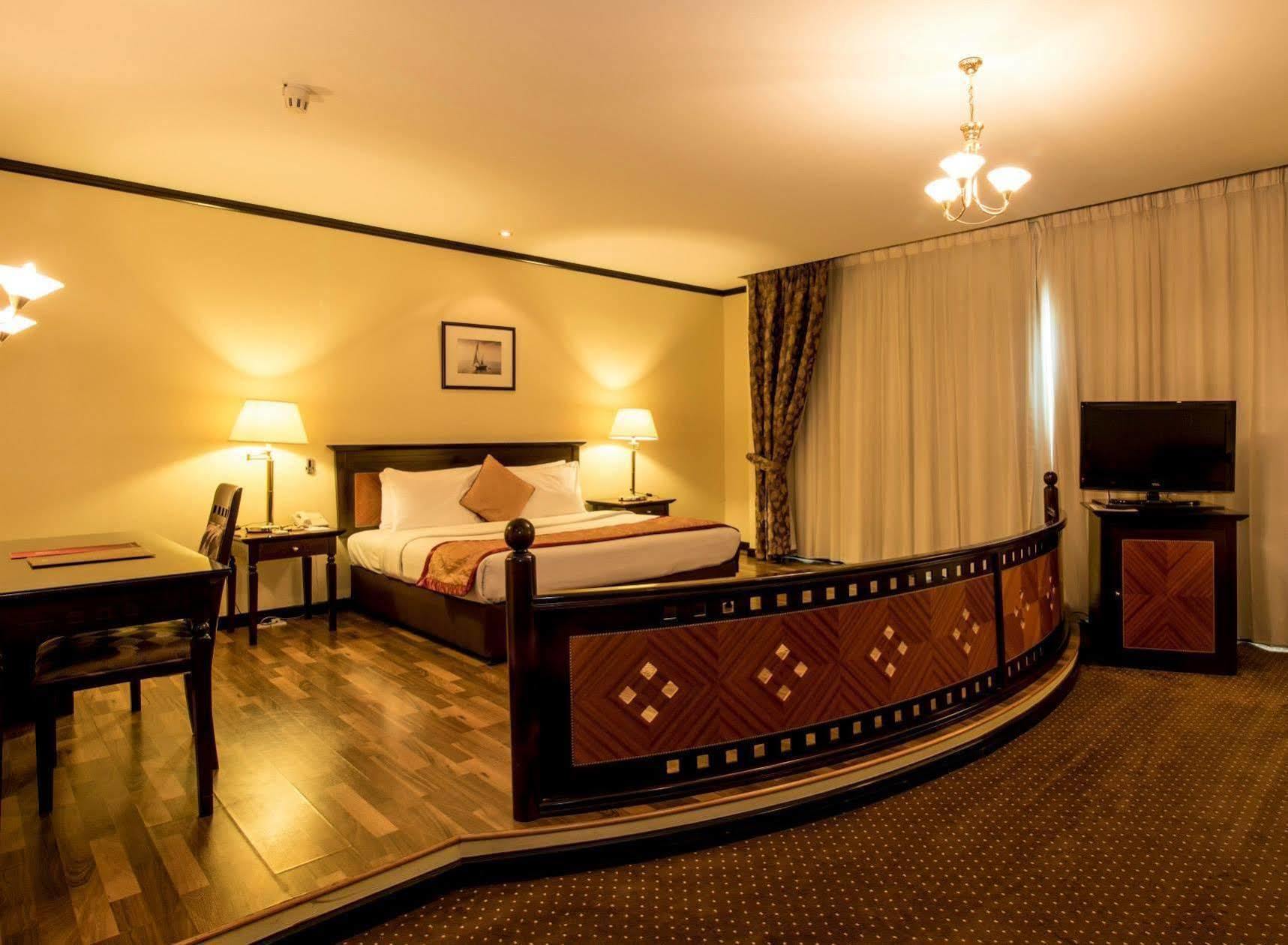 Rolla Suites Hotel -Former J5 Bur Dubai Hotel Kültér fotó
